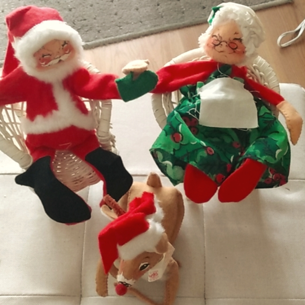 Annalee dolls